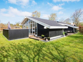 6 person holiday home in Hemmet